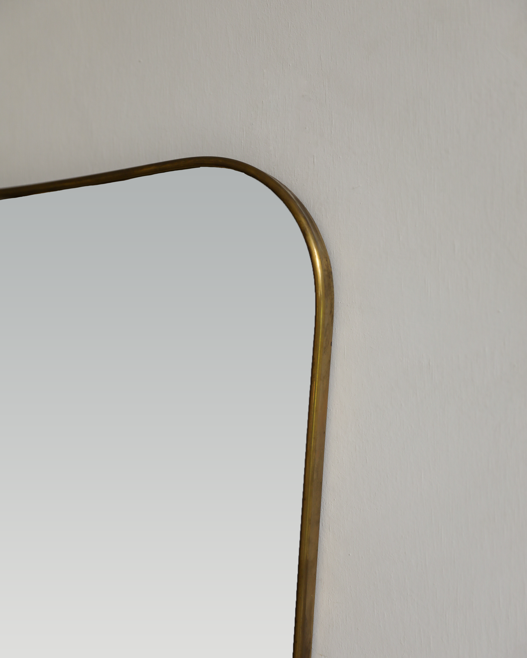 vintage italian gio ponti brass mirror top detail