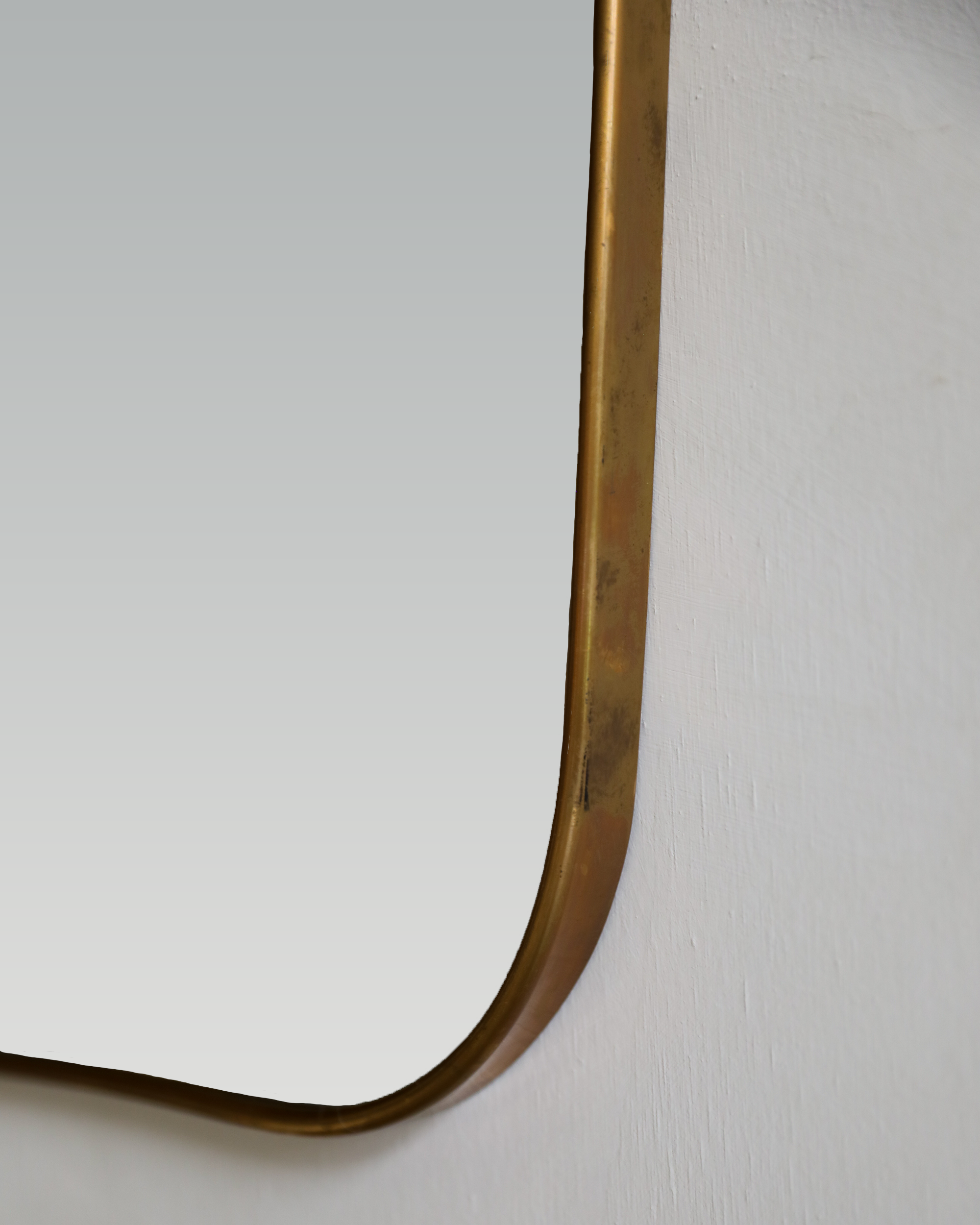 vintage italian gio ponti mirror bottom detail closeup