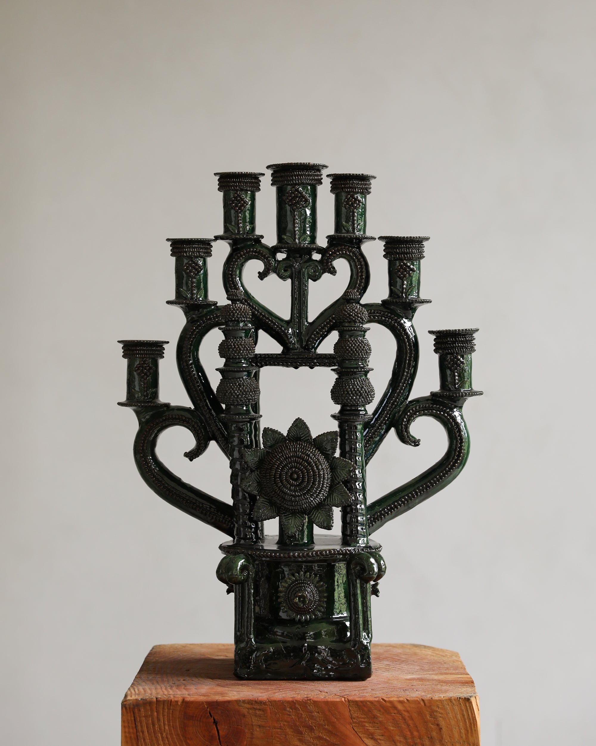 marva green glazed terracotta Candelabro Toño Mediano