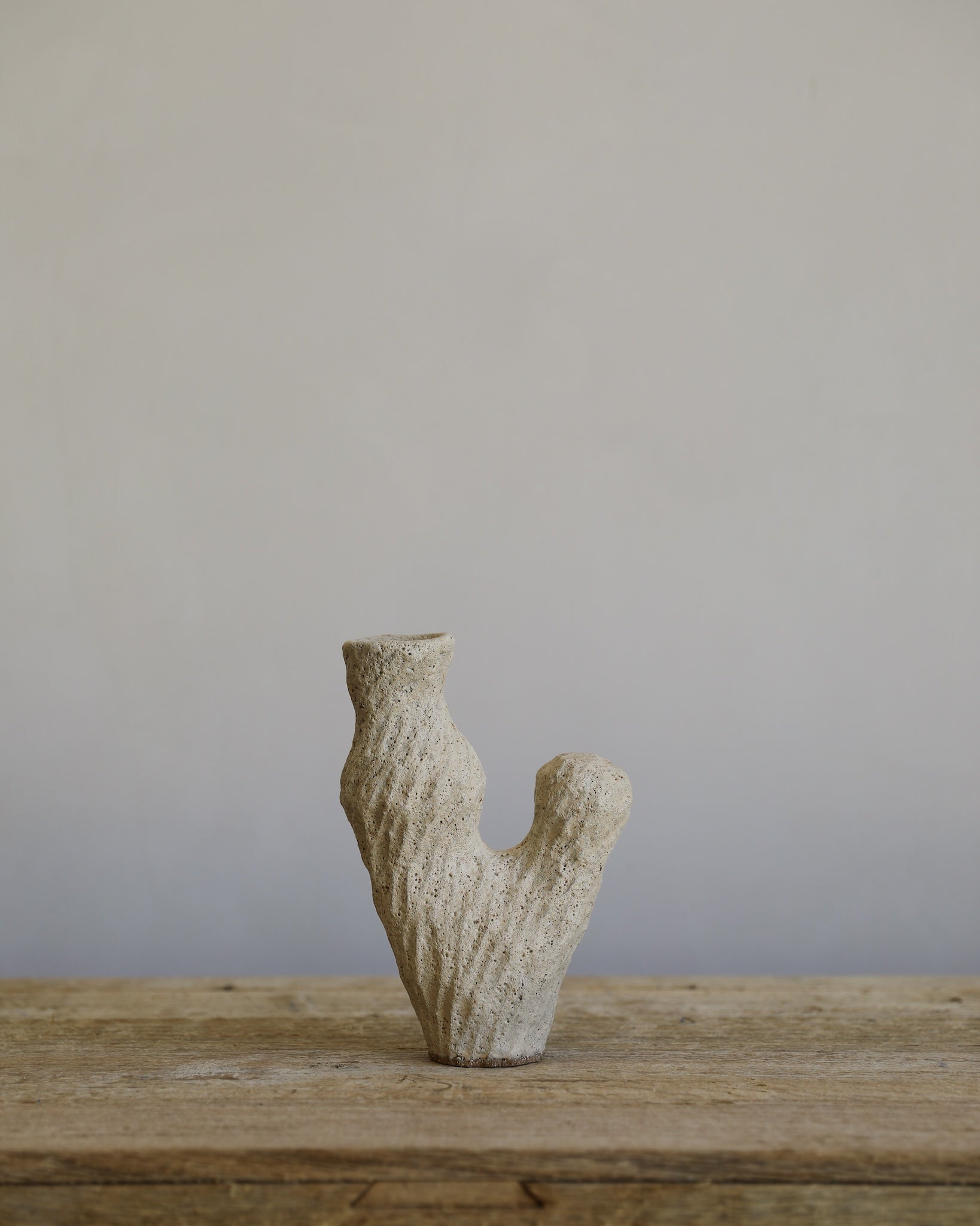 textural glazed ceramic vase amii tsang pottery