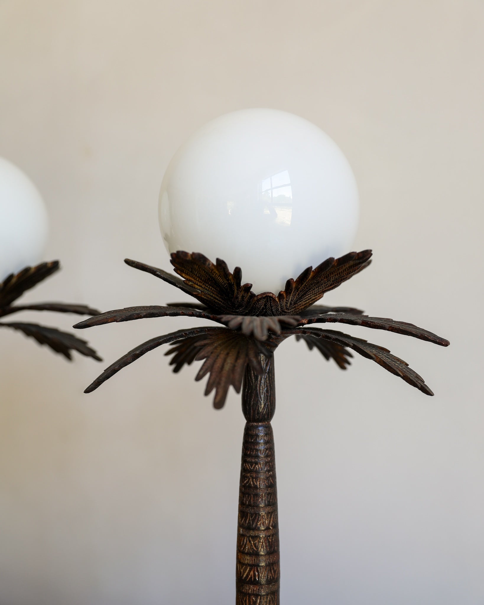 vintage hollywood regency bronze unique palm tree table lamp pair glass globe lights globe closeup