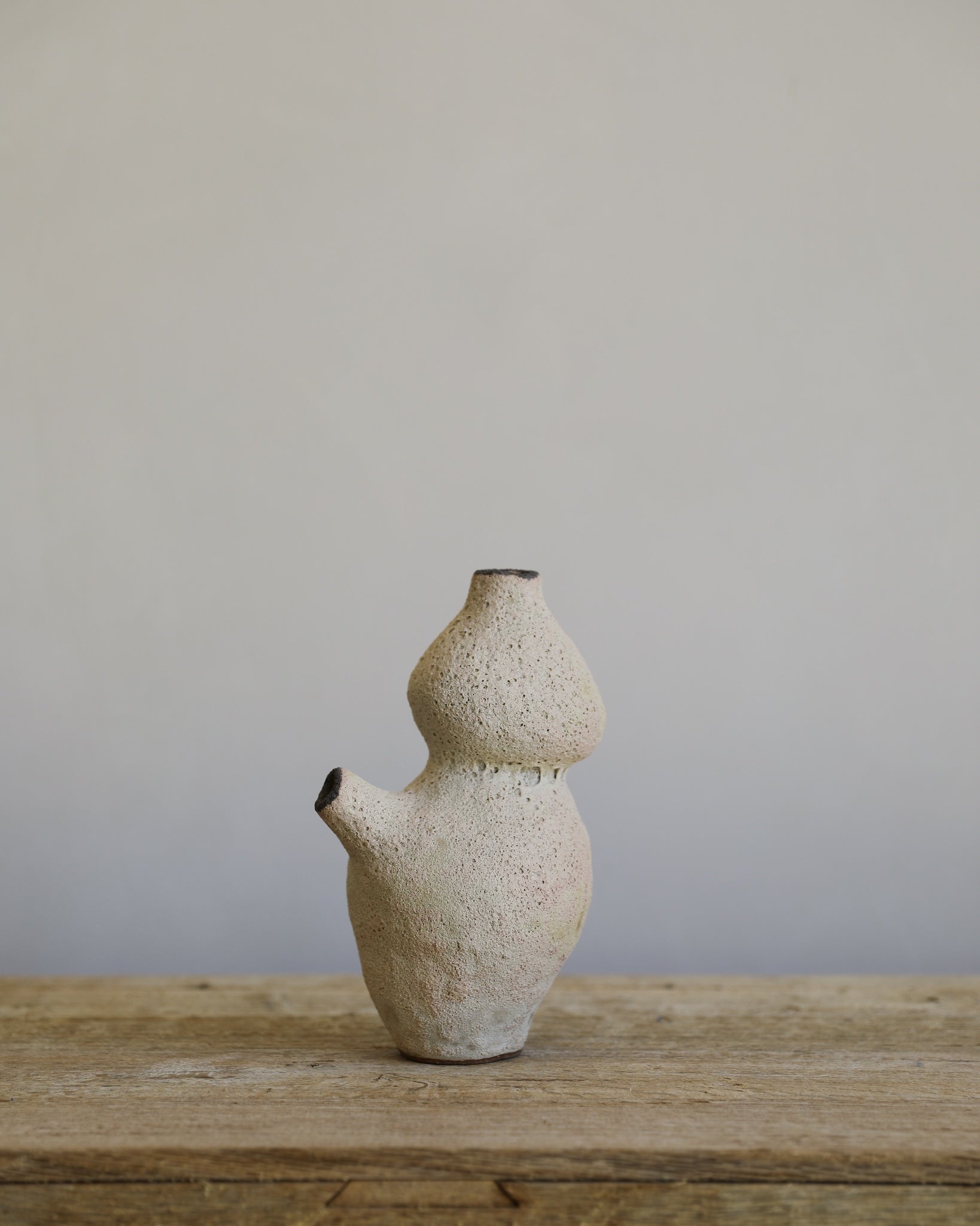 textural glazed ceramic vase amii tsang pottery